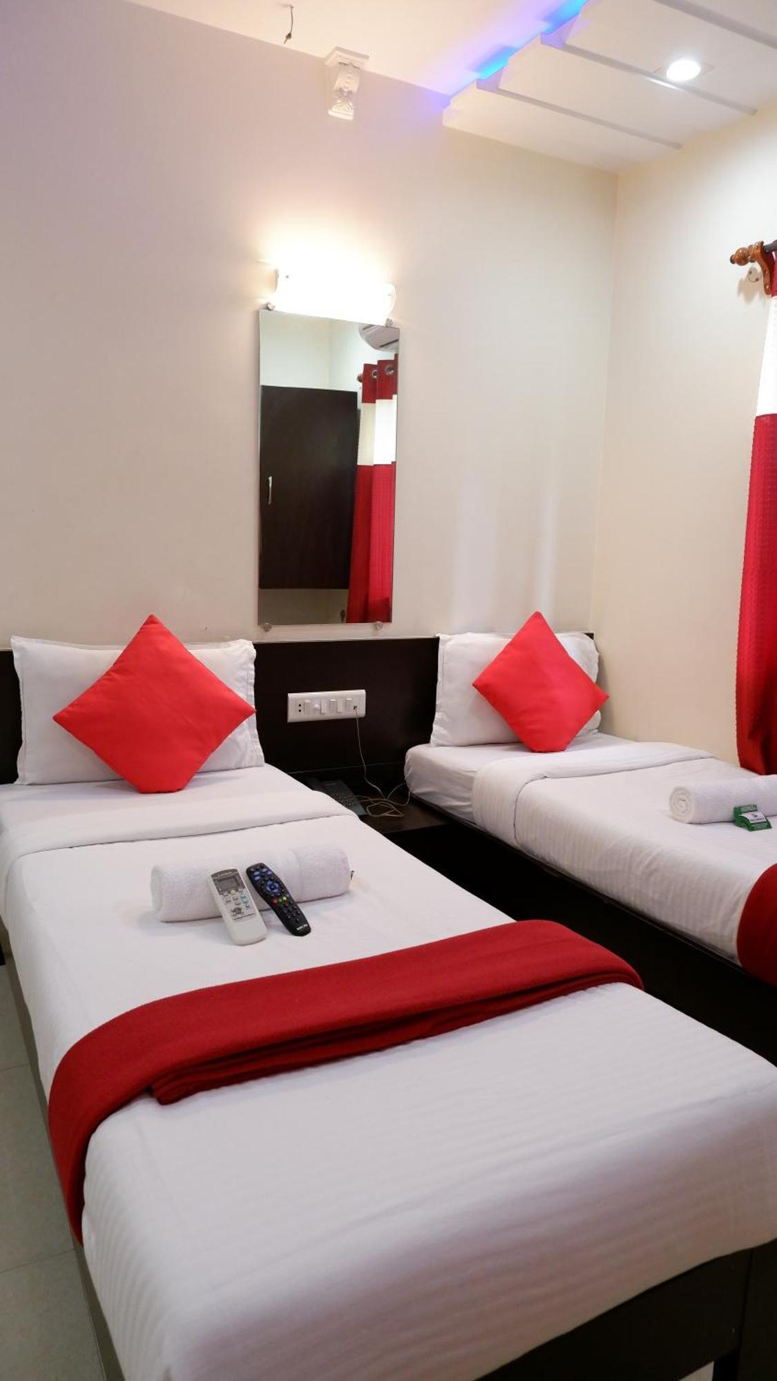 Hotel Briteway Mumbai Exteriör bild