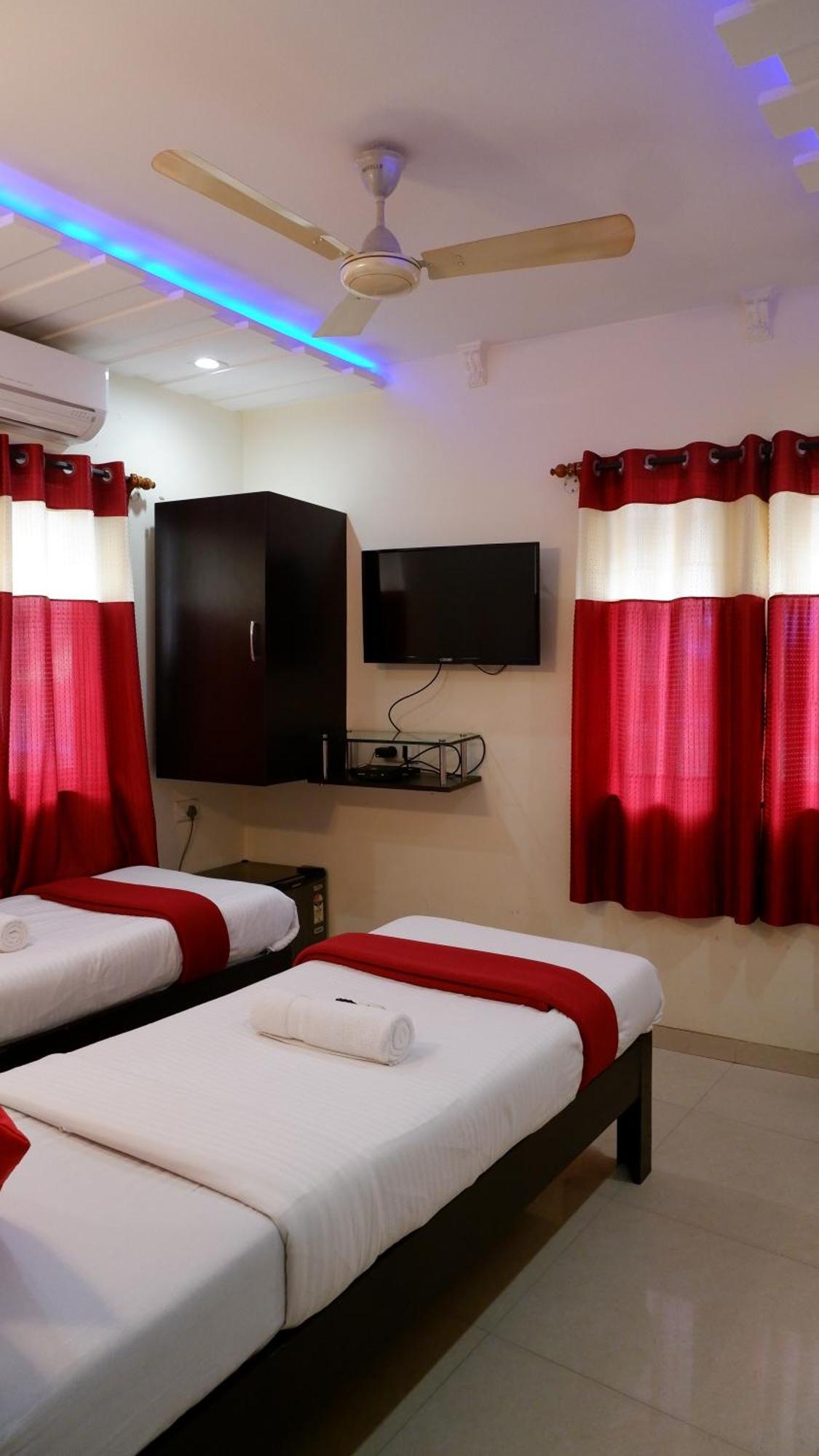 Hotel Briteway Mumbai Exteriör bild